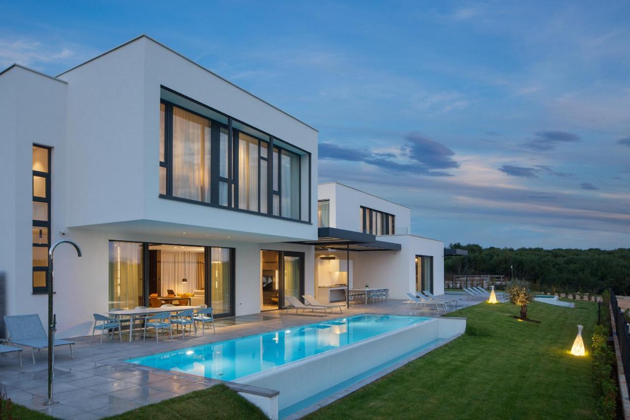 Design Villa Noble With Spa Bale Eksteriør bilde